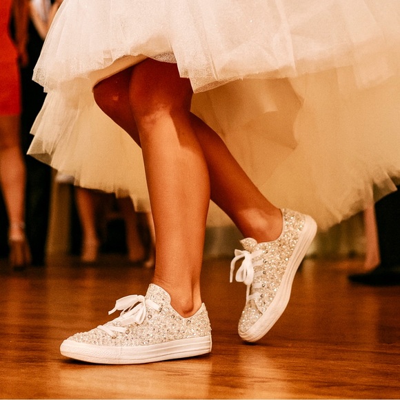 Converse All Stars Shoes - Converse All Star Wedding Bridal Hand Beaded Pearl Rhinestone Low Top Shoes